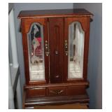 Jewelry box