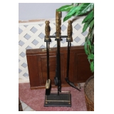 Fireplace tool set