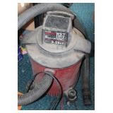 8 Gallon shop-vac