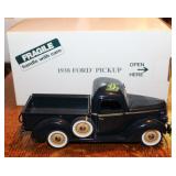 DM 1938 Ford Pickup w/ box
