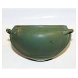 #821 Roseville Matte Green Hanging Basket 