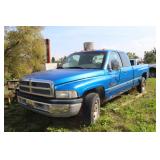 1999 Dodge Ram 2500 pickup w/ Cummins Diesel 