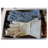 box lot of work gloves