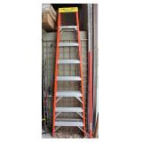 Fiberglass ladder