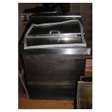 Ice maker/chest freezer