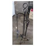 Old fire set (poker, shovel, tongs)