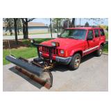 2001 Jeep Cherokee Sport w/ plow
