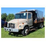 #6604 2001 Freightliner Fl-70 Dump w/ 64,645 miles