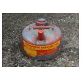 Small metal gas can