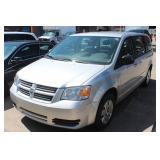 #282 2010 Dodge Grand Caravan Minivan