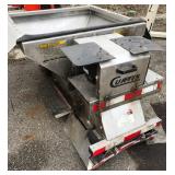 Curtis Vbox spreader for utility cart