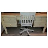 Quality Wood Key Hole Office Desk and Chair