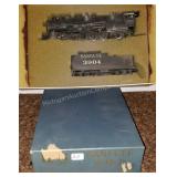 United Santa Fe 2-10-2 HO Locomotive