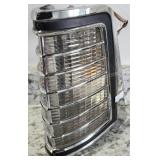 NOS 1973 Lincoln Cont. Mark IV Right Front Park Light