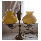 Beautiful Table Top Pedestal Lamp w/ Yellow Globes