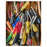 Box Lot:Screwdrivers and nut drivers
