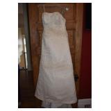 WEDDING DRESS AS SEEN IN WEDDING RINGER - SZ. 10