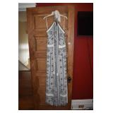 B C B G SZ. 10 BLACK/WHITE PAID 500.00