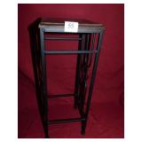 METAL STAND 19" H X 7"