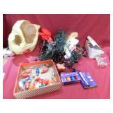 CHRISTMAS LIGHTS, LIGHTBULBS, CRYSTAL PIANO