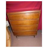 4 DRAWER DRESSER, 42" H X 36" W X 18" D