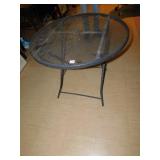 32" ROUND IRON FOLDING TABLE