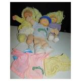 CABBAGE PATCH DOLLS, 1 MALE, 2 FEMALE