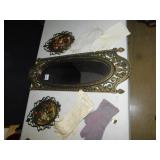 MIRROR, 2 PICTURES PLASTIC, 6 PAIRS GLOVES