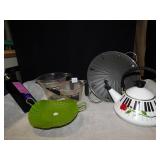 MEASURING CUPS, USED KEYBOARD TEA POT ETC.