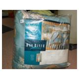 KING SIZE COMFORTER