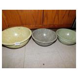 TEXAS WARE PLASTIC SERVING BOWLS