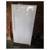 FRIGIDAIRE 13.8 CUFT UPRIGHT FREEZER