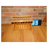 OAK MAGAZINE HOLDER