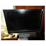 SONY TV 31" WITH REMOTE