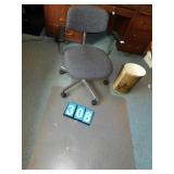 ROLLING OFFICE CHAIR, WASTE BASKET, FLOOR PAD