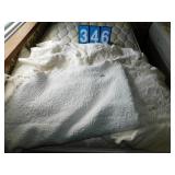 2 FULL SIZE BLANKETS, 1 TWIN SIZE BLANKET, WHITE