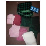 TOWELS GREEN RALPH LAUREN AND GREEN AND BLACK