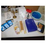 DEPT 56 FIGURINE ICELESS COOLER, FOOD STORAGE,