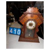 MANTLE CLOCK