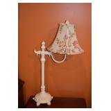 IRON TABLE LAMP W/ FLOWER SHADE 29" H