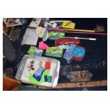 GROUP OF MISC CLEANING SUPPLIES