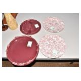 2 PLATES & POTTERY PLATE