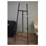 GRAY LIGHT WEIGHT EASEL METAL 60" H