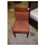 SIDE PARSON STYLE CHAIR - 20" W X 23" D X 34" H