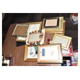 PICTURE FRAMES 12
