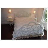 QUEEN SIZE HEADBOARD/FOOTBOARD