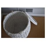 LAUNDRY BASKET