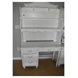 STANLEY WHITE PAINTED DESK 2 PC. W/ BOOKCASE TOP
