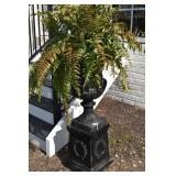 CAST IRON PLANTER W/ FERN