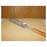 KABOB BASKET NON-STICK NEW